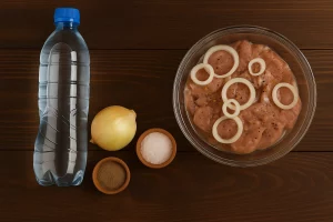 Маринад с минералкой, луком и специями